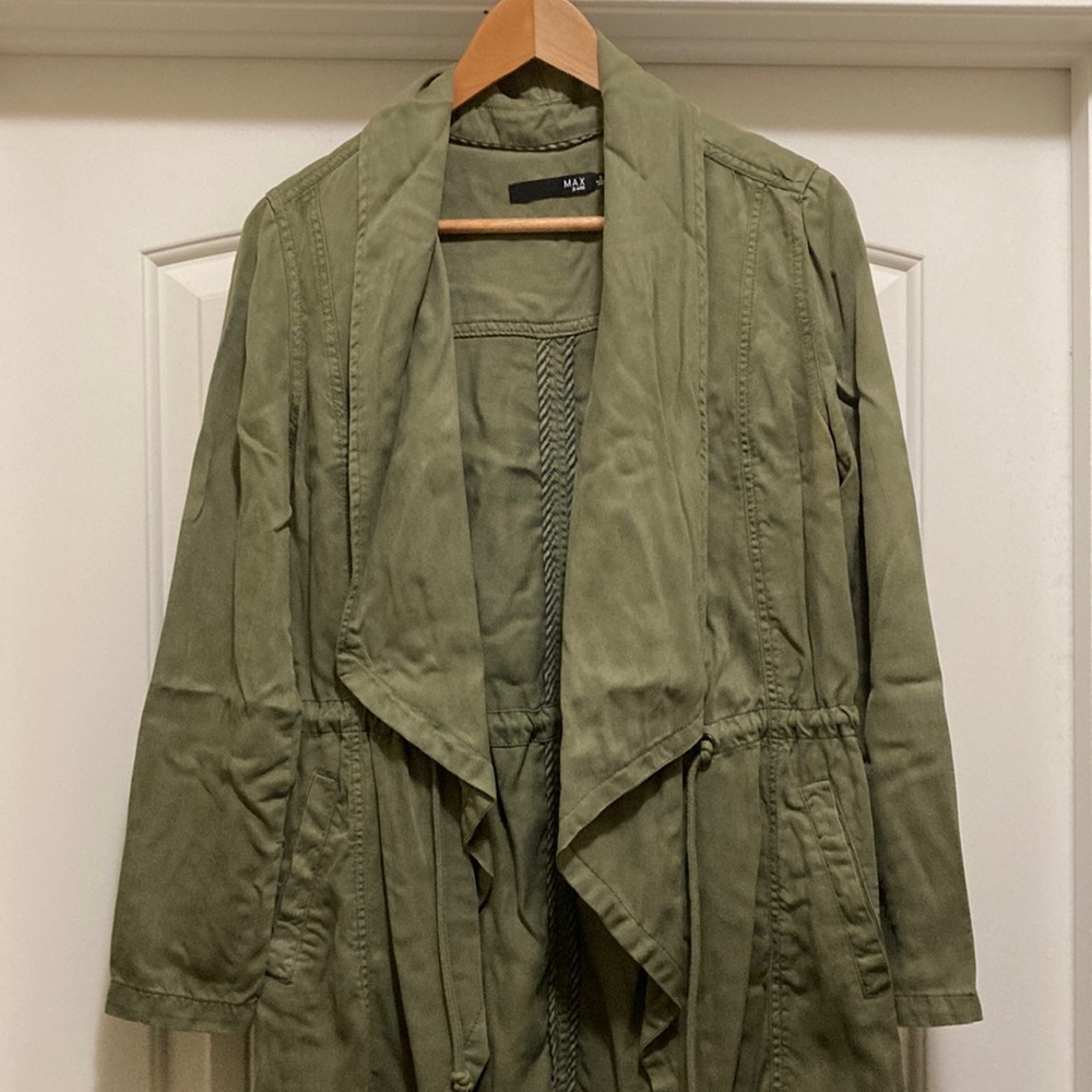 Green robe-style jacket